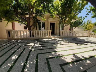 560 متر باغ ویلا با استخر روباز در شهریار