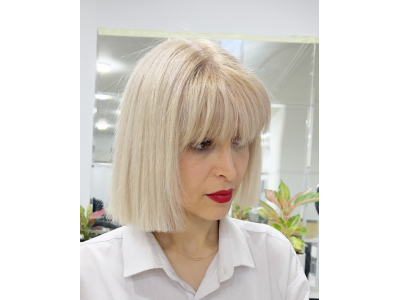 سالن زیبایی و مرکز تخصصی رنگ و لایت آرزو کامیار