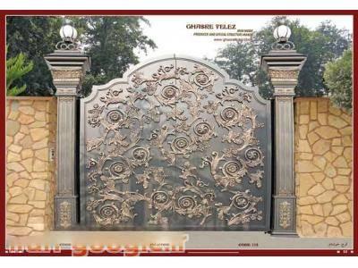 گروه صنعتی و هنری قصرفلز تولید کننده درب فرفورژه ، تولید نرده راه پله و نرده بالکن و پله پیچ