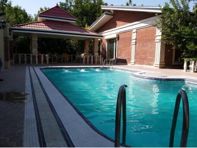 1000 متر باغ ویلا با استخر فوق العاده در خوشنام