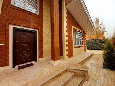 باغ ویلای 2000 متری فاخر در ملارد