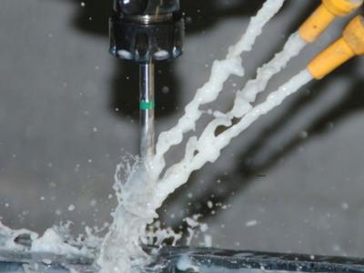 فروش انواع روغن و روانکارهای صنعتی