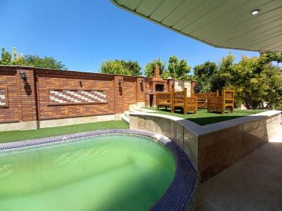 دوش حمام-760 متر باغ ویلا با انشعابات کامل و دسترسی عالی