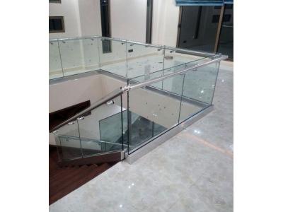 نرده  و نمای شیشه ای در شیراز