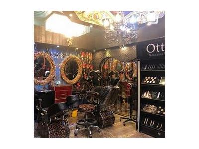 زیباترین کاشت ناخن و میکاپ عروس در سالن زیبایی رژ و لاک