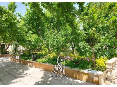 1000 متر باغ ویلای زیبا در کردزار شهریار