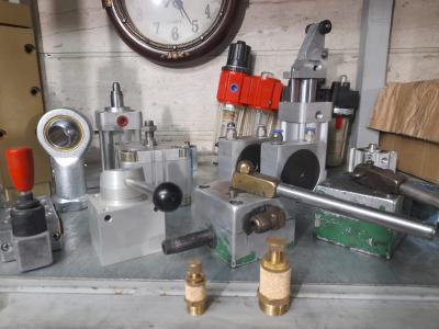 جک پنوماتیک مدل باد سامان