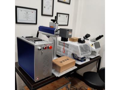 دستگاه لیزر فایبر مناسب حکاکی و برش ( 50 وات )