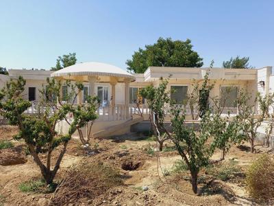 جکوزی نفره-باغ ویلای نوساز 820 متری در شهریار