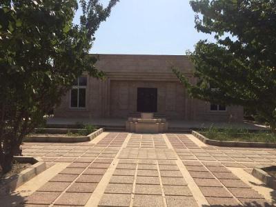  فروش باغ ویلا 5000 متری در شهریار(گد252)