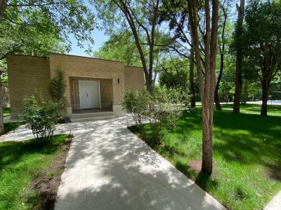 2300 متر باغ ویلا با مجوز در زیبادشت