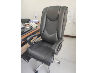 تعمیرصندلی مدیریتی کارمندی درمحل فوری