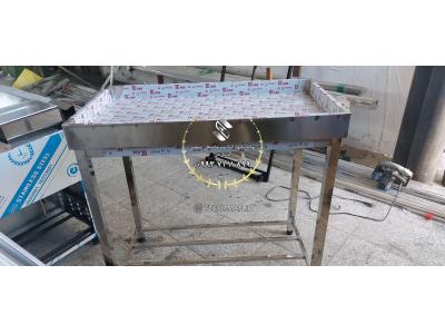 میز ویترینی مرغ و ماهی