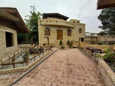 کاشی سنتی-باغ ویلا 360 متری با قیمت عالی در شهریار