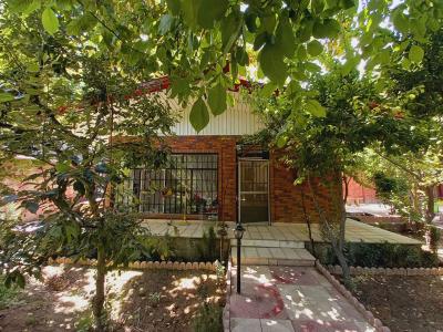 باغ ویلای 1000 متری در یکی از بهترین مناطق شهریار