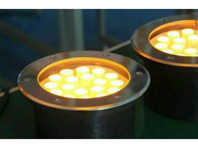 لامپ کم مصرف ال ای دی LED-فروش چراغ و پروژکتورهای ال ای دی و اجرای نورپردازی نما