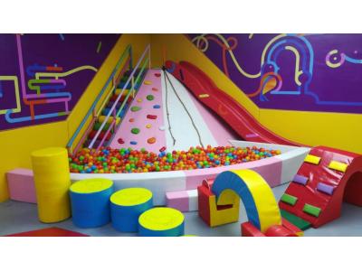 فروش عمده وسایل خانه بازی و شهربازی