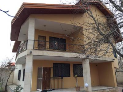 فروش باغ ویلا 1300 متری در کردامیر (کد221)