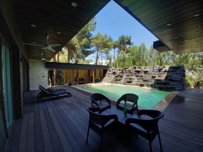 1075 متر کاخ ویلایی فاخر در شهریار