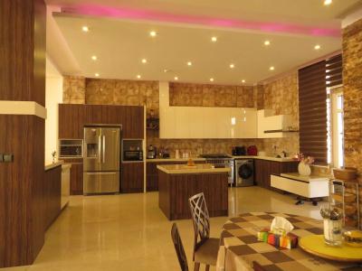  فروش باغ ویلا 3000 متری در شهریار(کد260)