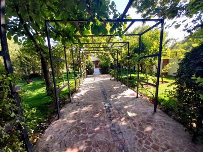 باغ ویلا با نگهبانی زیبادشت-2300 متر عمارتی بسیار زیبا در شهرک زیبادشت