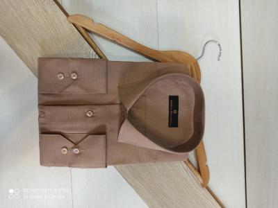 پیراهن مردانه 