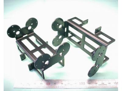 ارائه خدمات برش لیزر و خمکاری فلزات _دیبا لیزر 