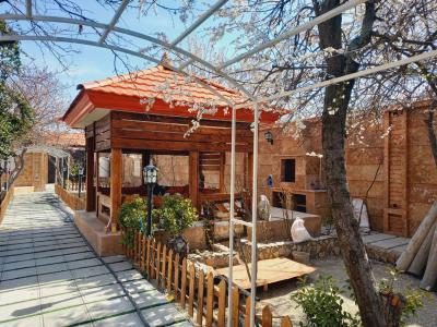 ملکبین-810 متر باغ ویلا نوساز و سنددار در شهریار