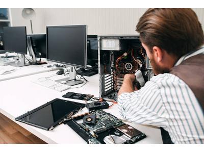 تعمیرات تخصصی PC-خدمات نرم افزار و سخت افزار