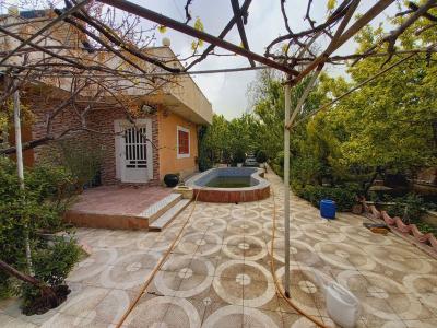 2800 متر باغ ویلا با بنای قدیمی در شهریار