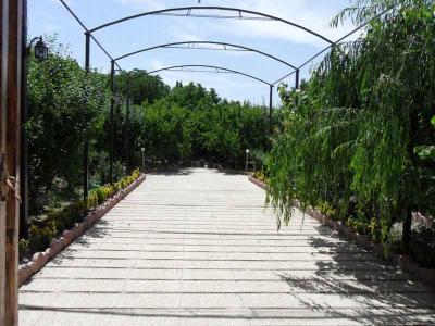 • املاک کشاورزی- فروش باغ ویلا لوکس در رزکان شهریار
