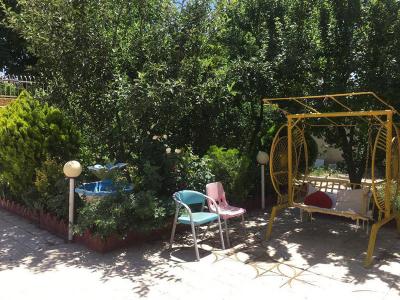 1000 متر باغ ویلا با بنا قدیمی در شهریار