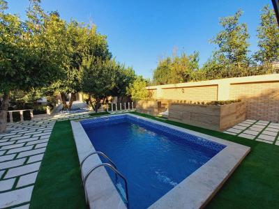 باغ ویلای 700 متری قیمت مناسب در ملارد