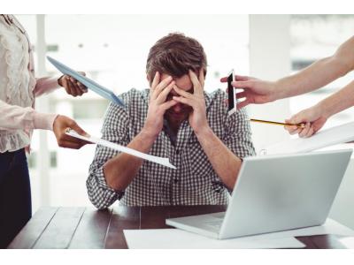 ارایه کننده خدمات ماساژ به سبک آمریکایی