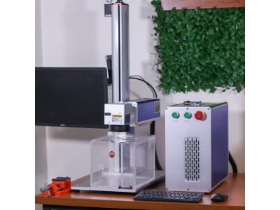 دستگاه لیزر فایبر مارکینگ ( حکاکی و برش طلا و جواهرات )