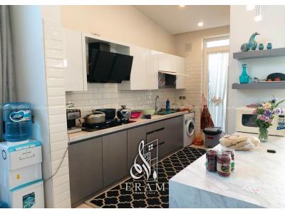 1000 متر باغ ویلا لوکس در شهرک والفجر شهریار