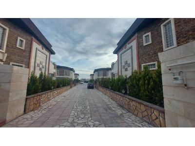 800 متر باغ ویلا باپایان کار و جواز در شهریار