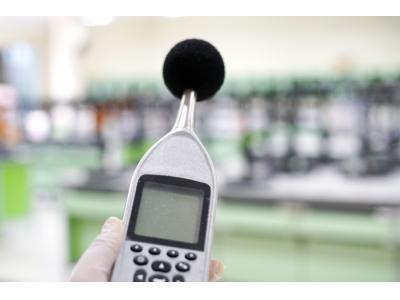 خدمات بهداشت حرفه ای ( سنجش عوامل زیان آور و آلاینده سنجی )