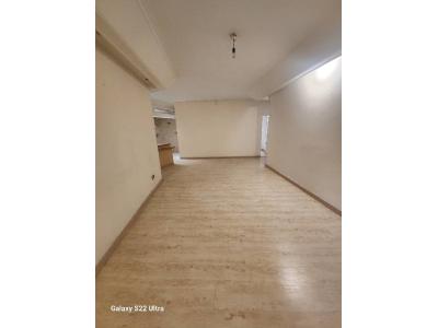 فروش آپارتمان / ظفر گوی آبادی / 84 متر / دو خواب / قیمت مناسب / 09126449590