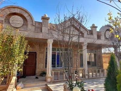 800 متر باغ ویلای استخردار در شهریار