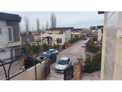 800 متر باغ ویلا در شهریار