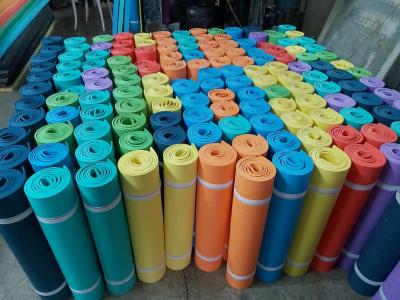 تولید کننده انواع کفپوش گرانولی و تشک تاتامی در البرز