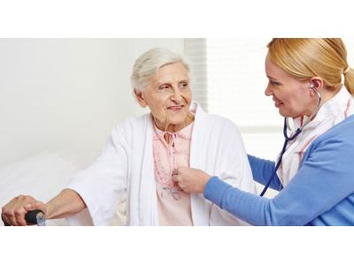 نگهداری و پرستاری از سالمند-پرستار سالمند ارومیه