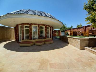 کاشی سرویس بهداشتی-760 متر باغ ویلا با انشعابات کامل و دسترسی عالی