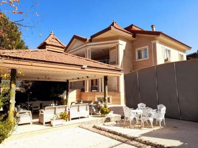 2000 متر عمارتی بسیار زیبا در زیبادشت