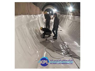 اجرای انواع استخر و دریاچه مصنوعی در بسترهای خاکی و سیمانی با ورق ژئوممبران pvc و ژئوتکستایل