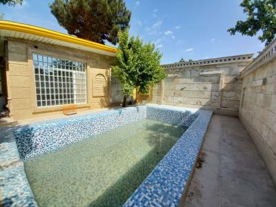 680  متر باغ ویلای شیک در شهریار