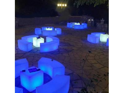 اجاره میز ، نیمکت ، میز بار و انواع میز های دیگر نور یا ( led )