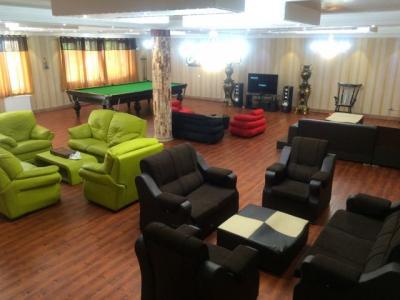 فروش باغ ویلا 1000 متری در لم آباد (کد180)