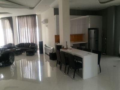  فروش باغ ویلا 1700 متری در زیبا دشت(کد242)